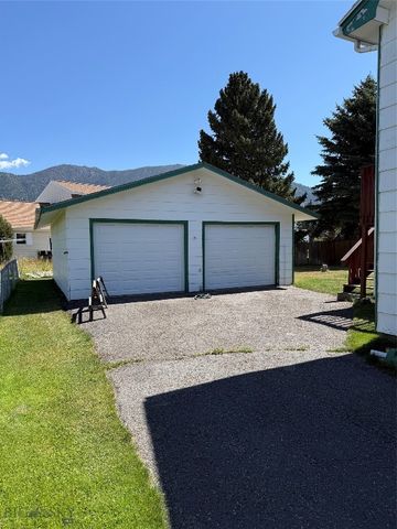 118 Star, Butte, MT 59701