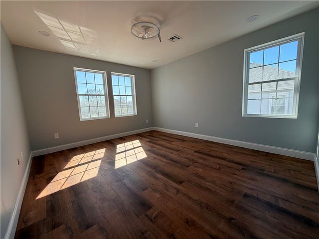 362 kenyon Avenue, Pawtucket, RI 02861