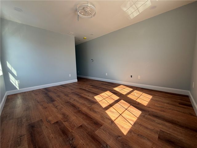 362 kenyon Avenue, Pawtucket, RI 02861