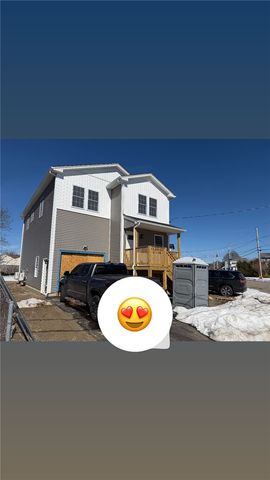 362 kenyon Avenue, Pawtucket, RI 02861