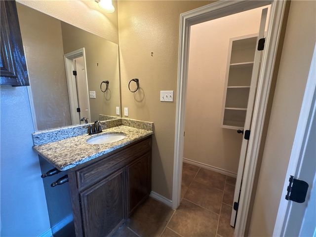 6805 Sir Moses Pl, Corpus Christi, TX 78414