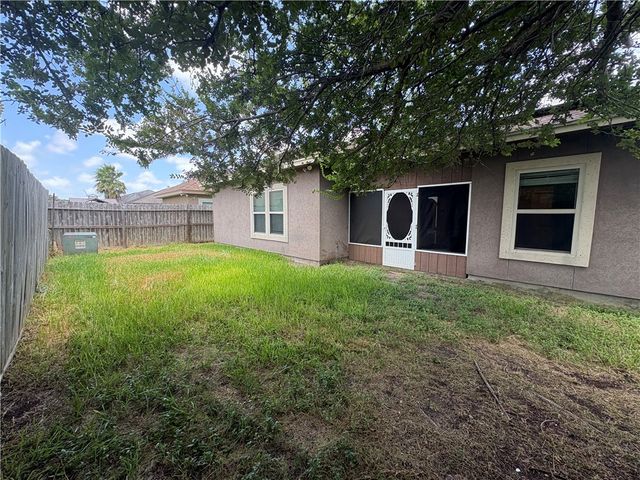 6805 Sir Moses Pl, Corpus Christi, TX 78414