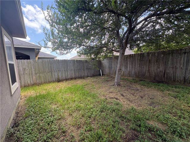 6805 Sir Moses Pl, Corpus Christi, TX 78414