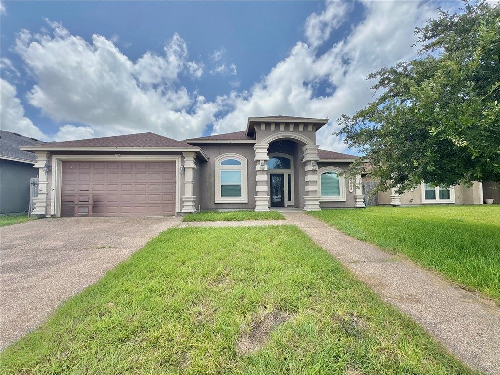 6805 Sir Moses Pl, Corpus Christi, TX 78414