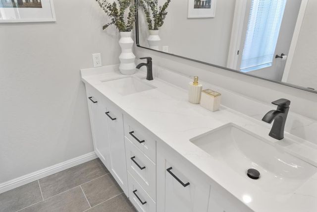 1105 Sprague Lane, Foster City, CA 94404