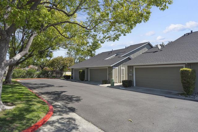 1105 Sprague Lane, Foster City, CA 94404