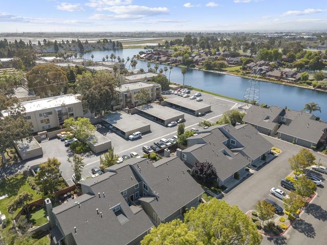 1105 Sprague Lane, Foster City, CA 94404