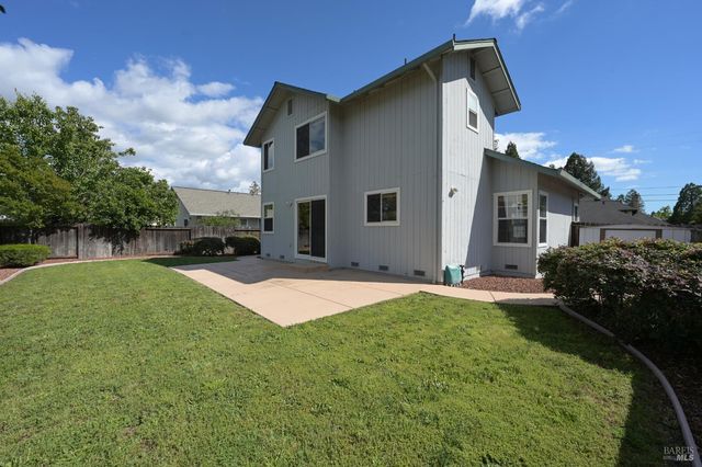9662 Dawn Way, Windsor, CA 95492