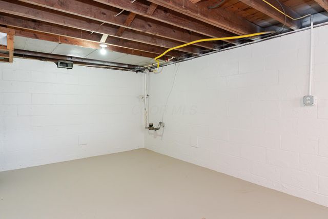 816 E Melrose Avenue, Columbus, OH 43224