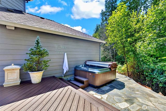 14701 274th Way NE, Duvall, WA 98019