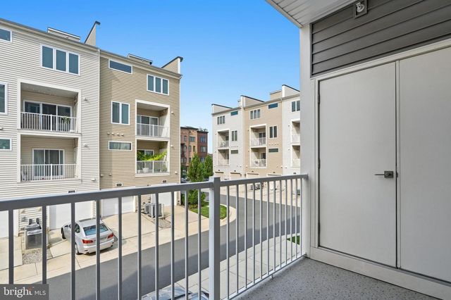 43185 MONGOLD SQ, Ashburn, VA 20148