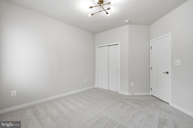 43185 MONGOLD SQ, Ashburn, VA 20148