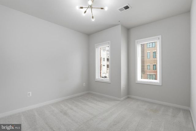 43185 MONGOLD SQ, Ashburn, VA 20148