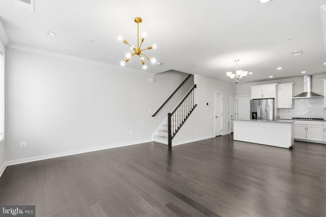 43185 MONGOLD SQ, Ashburn, VA 20148
