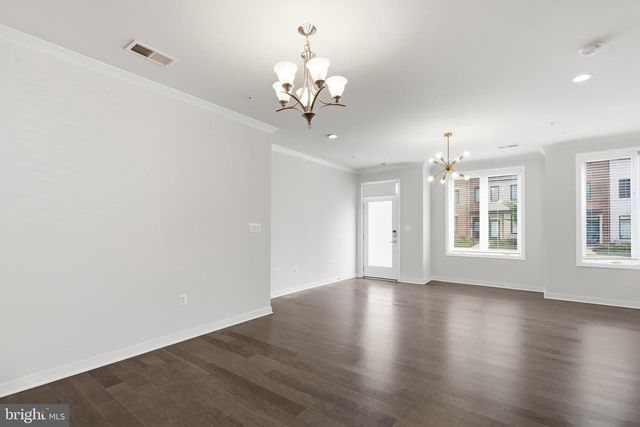 43185 MONGOLD SQ, Ashburn, VA 20148
