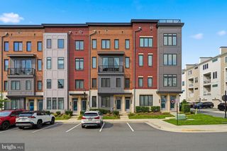 43185 MONGOLD SQ, Ashburn, VA 20148