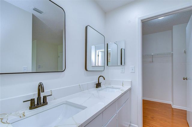16131 GARDENDALE DRIVE, Tampa, FL 33624