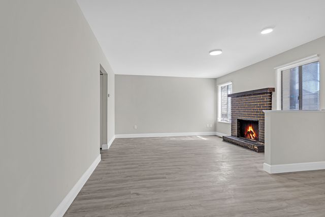 918 Cordoba Court, University Park, IL 60484