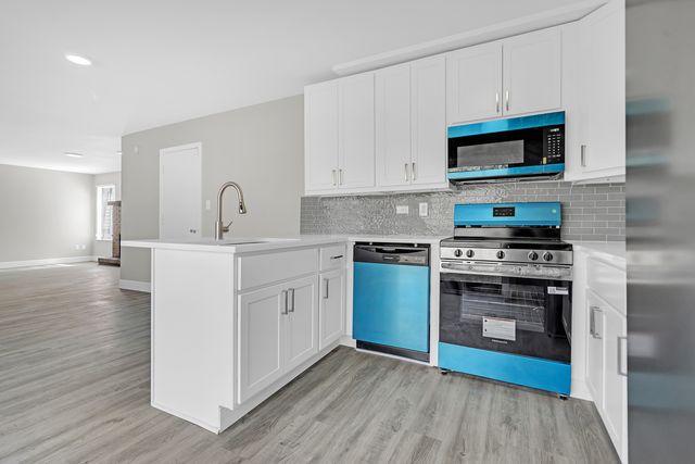 918 Cordoba Court, University Park, IL 60484