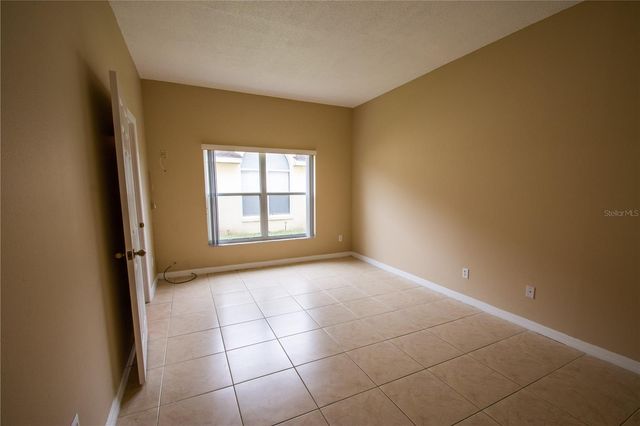 421 LOCKBREEZE DRIVE, Davenport, FL 33897