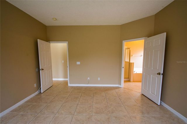 421 LOCKBREEZE DRIVE, Davenport, FL 33897