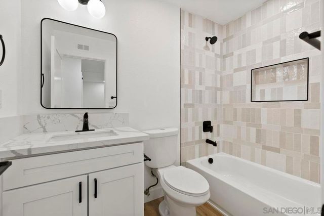 11022 Via Asti, San Diego, CA 92129