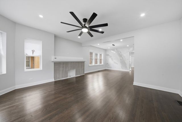 1414 S 60th Court, Cicero, IL 60804