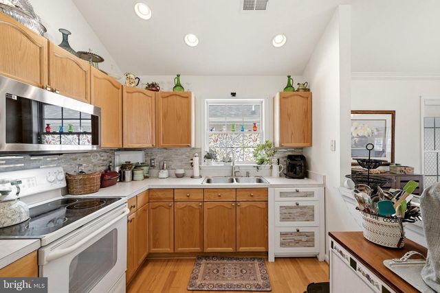 1826 KERSHAW LN, Winchester, VA 22601