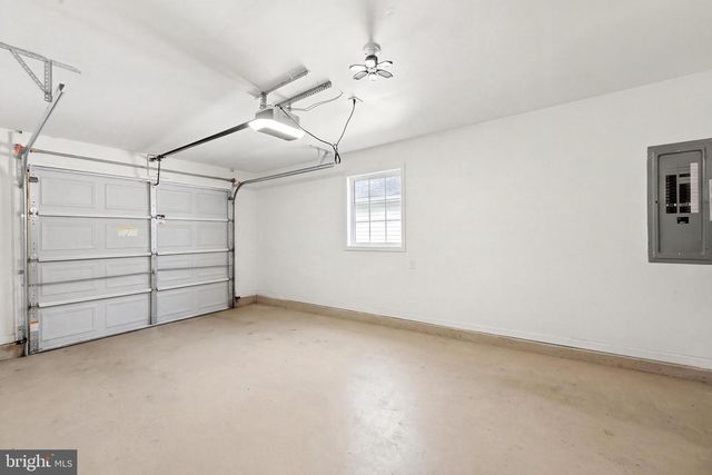 1826 KERSHAW LN, Winchester, VA 22601