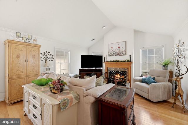 1826 KERSHAW LN, Winchester, VA 22601