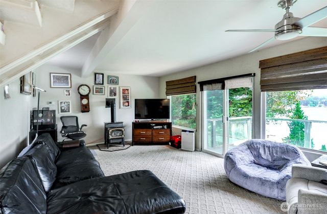 1305 Vernon Road, Lake Stevens, WA 98258