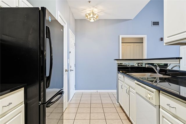 1000 Providence Place 401 & ST407, Providence, RI 02903