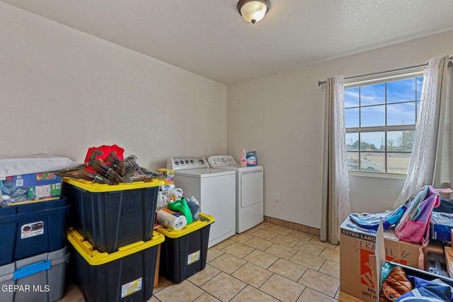 702 THOMPSON Road, San Elizario, TX 79849