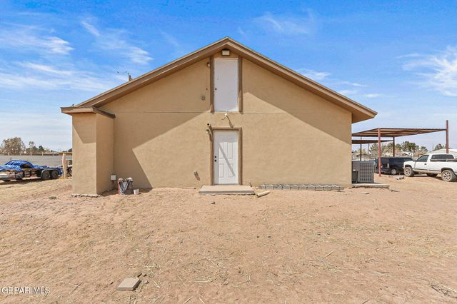 702 THOMPSON Road, San Elizario, TX 79849