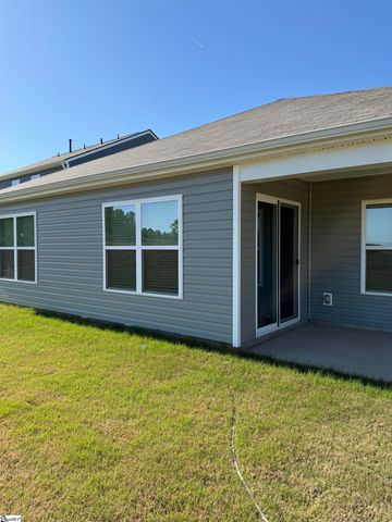 123 Elgin Drive, Laurens, SC 29360