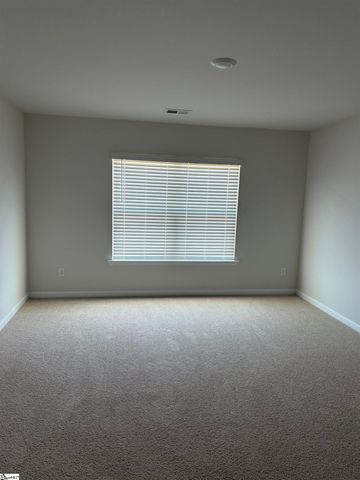 123 Elgin Drive, Laurens, SC 29360