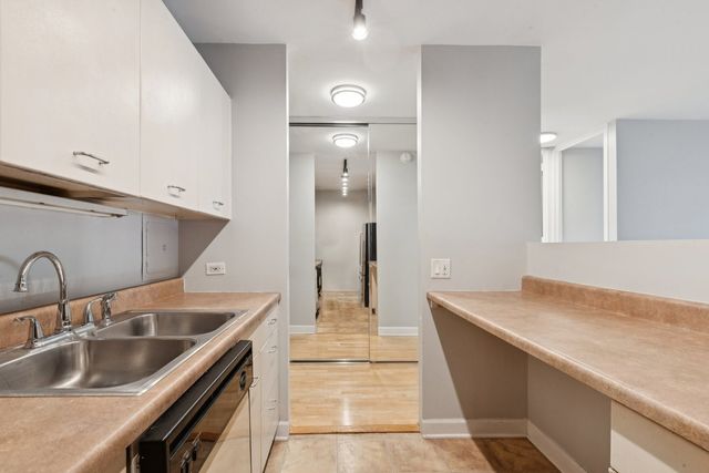 535 N Michigan Avenue 712, Chicago, IL 60611