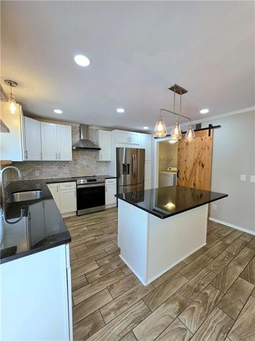 765 N Parkwood Road, Decatur, GA 30030