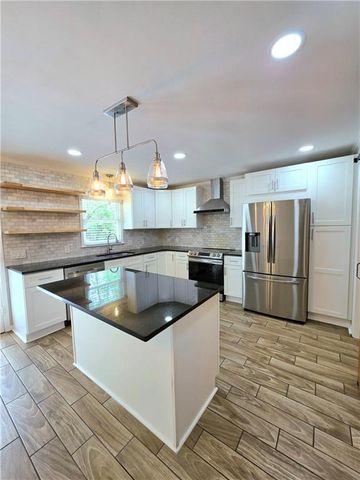 765 N Parkwood Road, Decatur, GA 30030