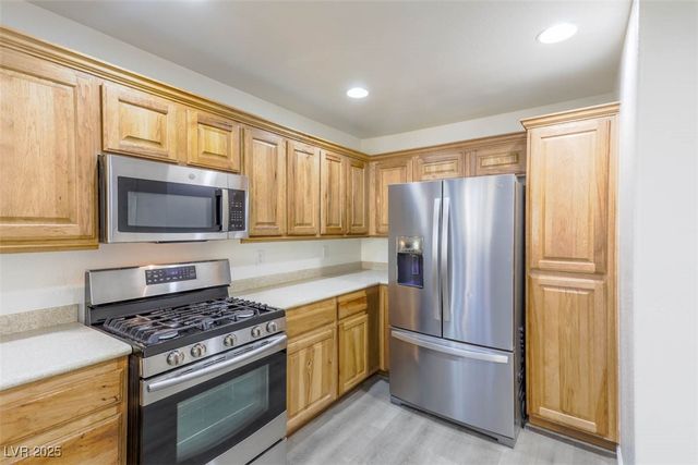 10331 Ladybug Bend Street, Las Vegas, NV 89183