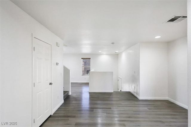 10331 Ladybug Bend Street, Las Vegas, NV 89183