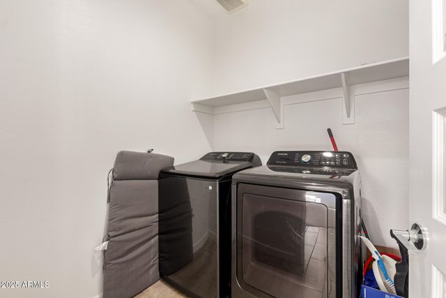 4207 E ENMARK Drive, San Tan Valley, AZ 85143