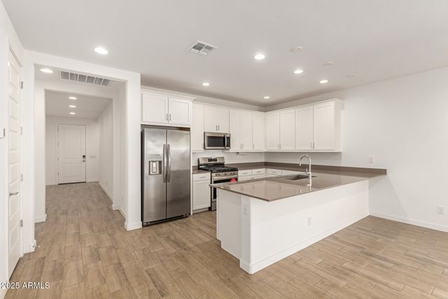 4207 E ENMARK Drive, San Tan Valley, AZ 85143