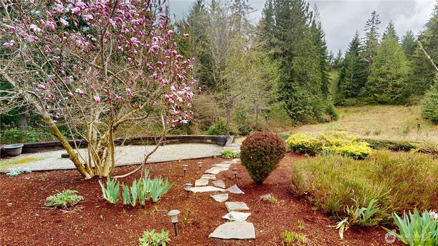 14691 NW Arabian Way, Seabeck, WA 98380