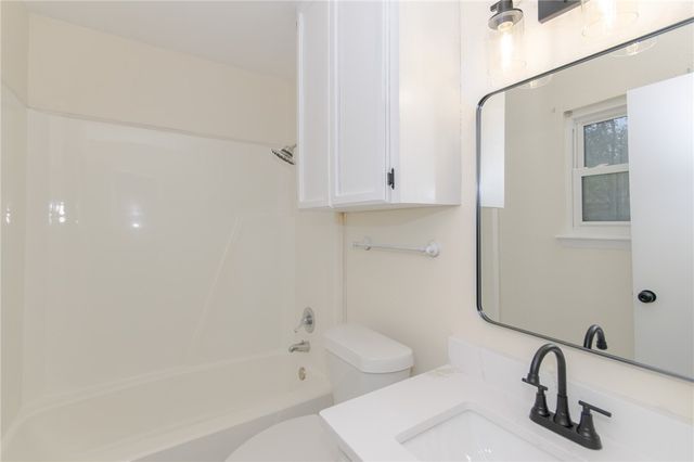 914 Twite Cir, Corpus Christi, TX 78418