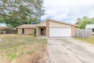 914 Twite Cir, Corpus Christi, TX 78418
