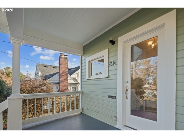 7614 Se TAYLOR St, Portland, OR 97215