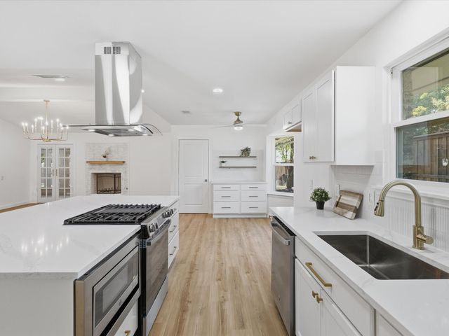 2500 Teakwood Lane, Plano, TX 75075