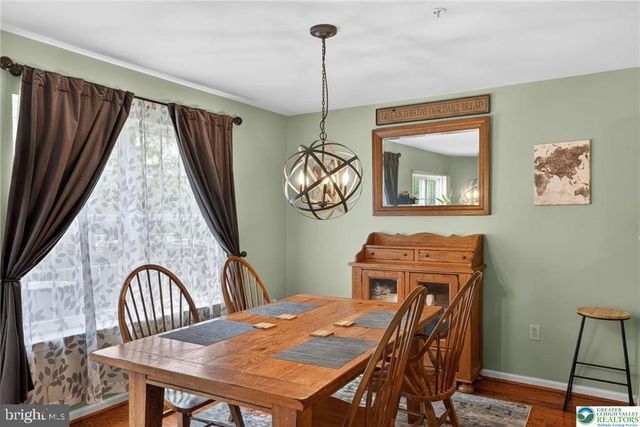 204 HAMPSHIRE DR, Sellersville, PA 18960