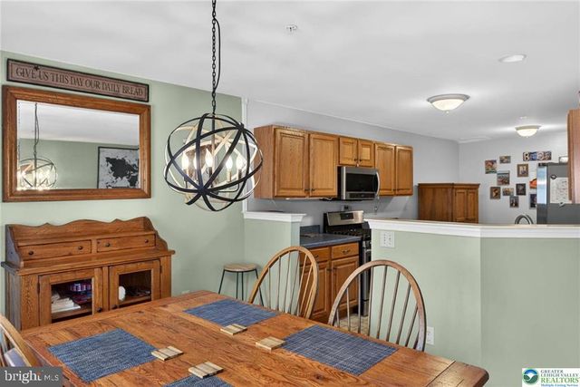 204 HAMPSHIRE DR, Sellersville, PA 18960